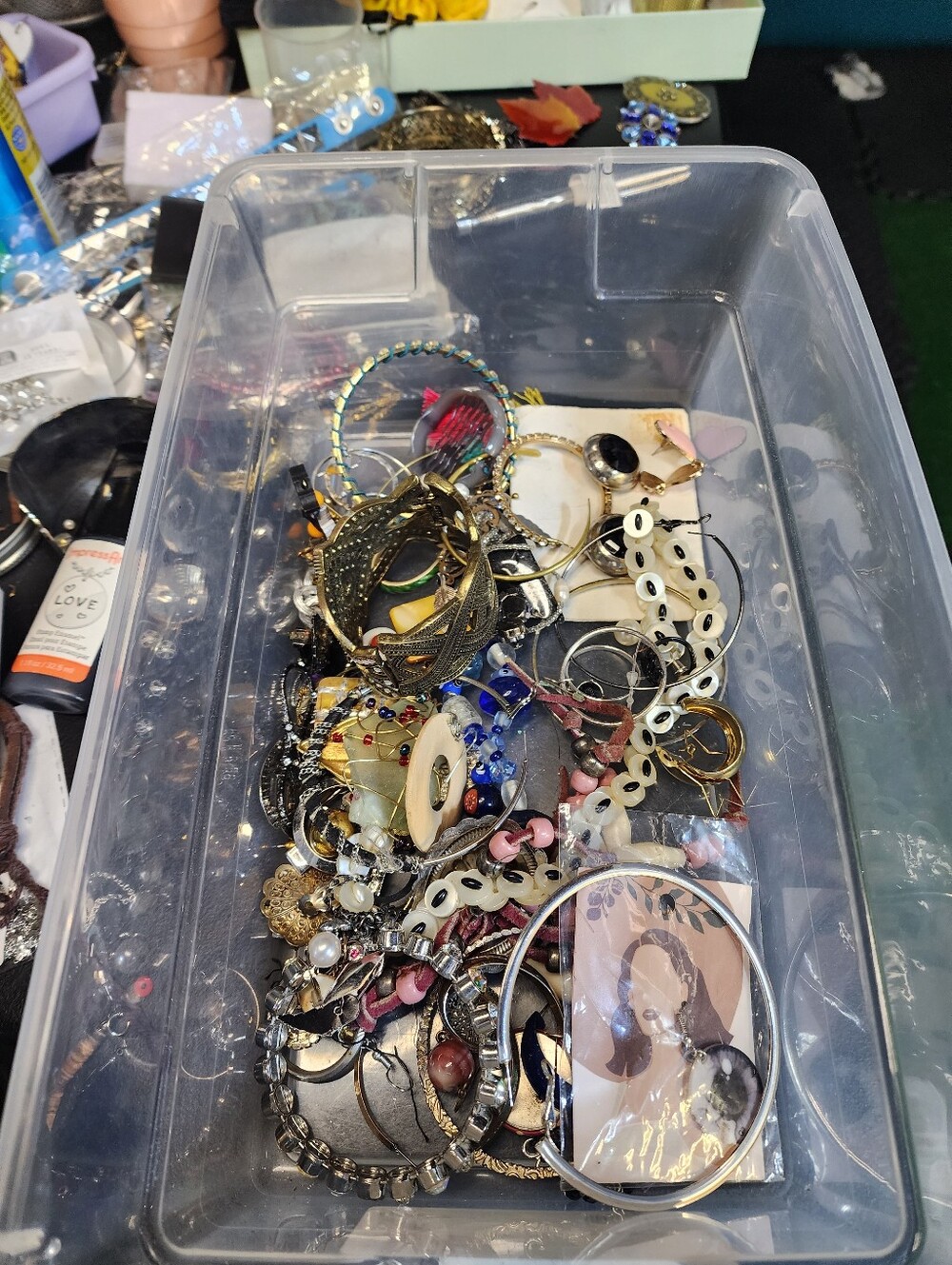 1lb Mixed Jewelry For Crafting May Or May Not Have Matches